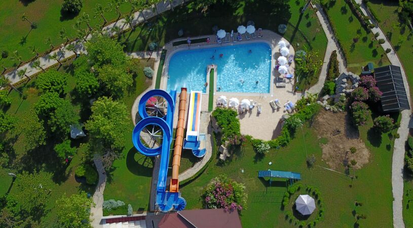 Queens Park Le Jardin