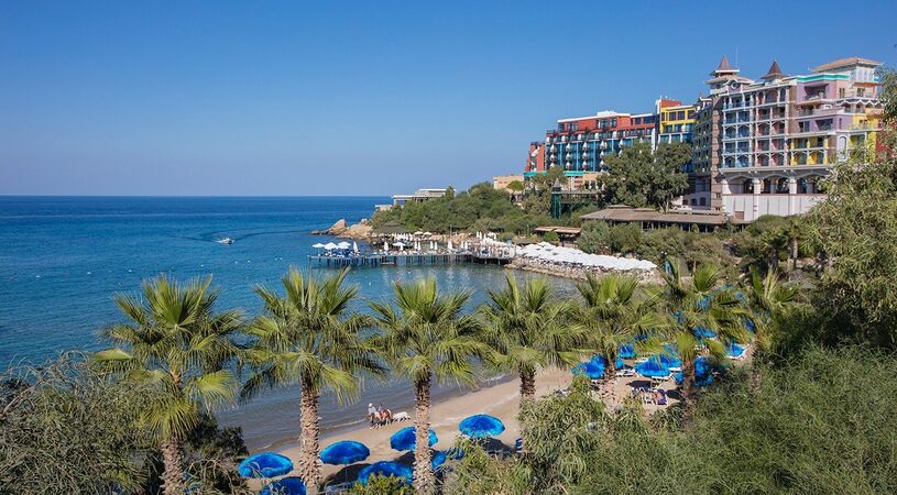 Merit Crystal Cove Hotel Casino