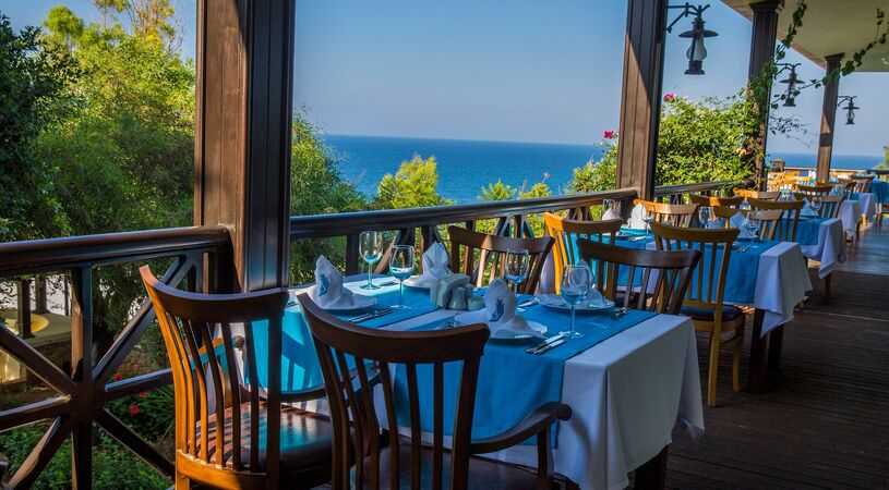 Merit Crystal Cove Hotel Casino