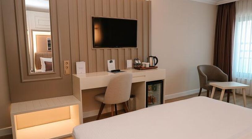 Vira Otel Suites