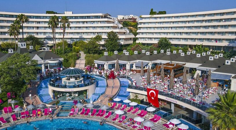 The Grand Blue Sky International Hotel