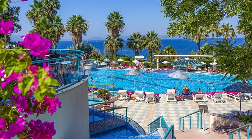 The Grand Blue Sky International Hotel