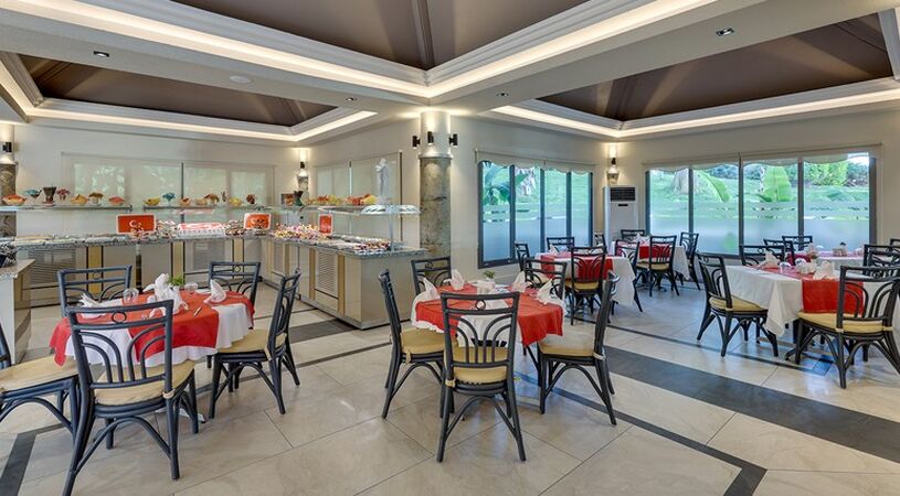 The Grand Blue Sky International Hotel