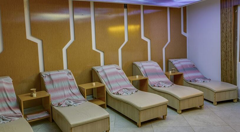 The Grand Blue Sky International Hotel