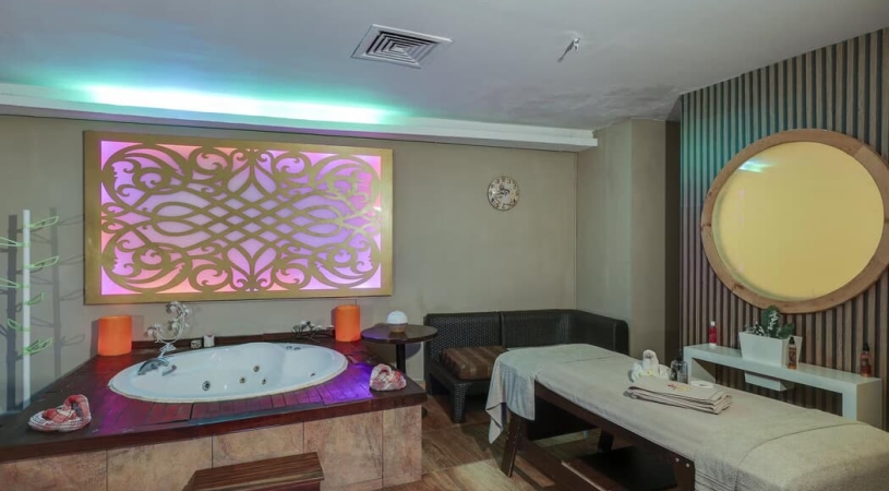 Golden Age Hotel Yalıkavak