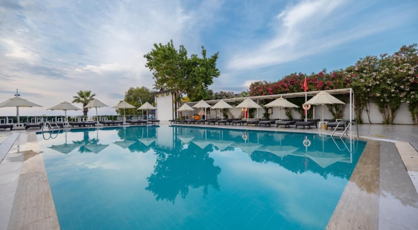 Petunya Beach Resort