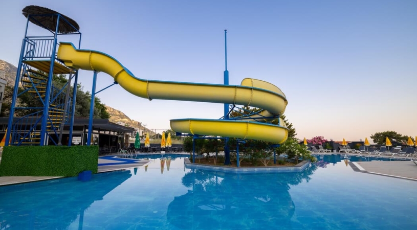 Sunshine Holiday Resort