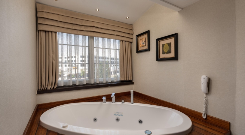 Limak Lara Deluxe Hotel & Resort