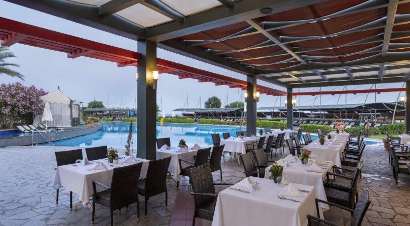 Limak Lara Deluxe Hotel & Resort