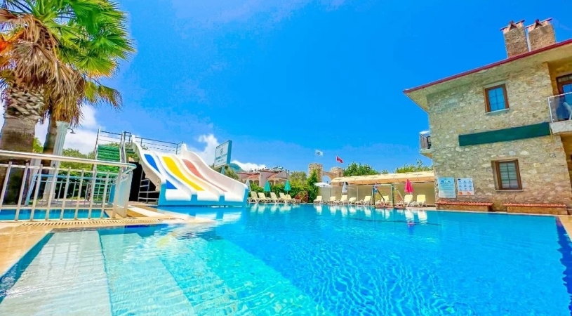 Mia Suites Hotel & Spa