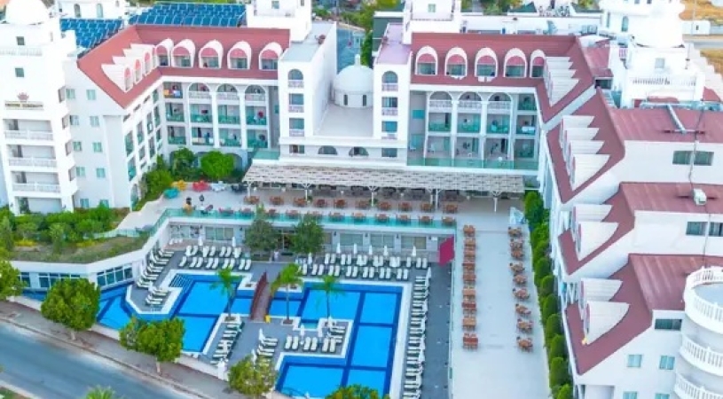 Side Crown Serenity Hotel