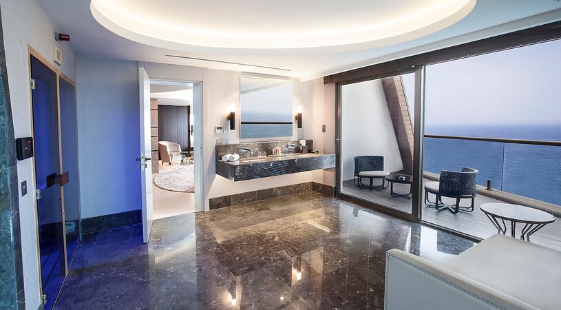 Elexus Hotel Resort Casino