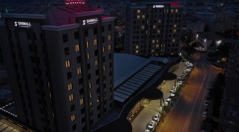 Shimall Deluxe Hotel