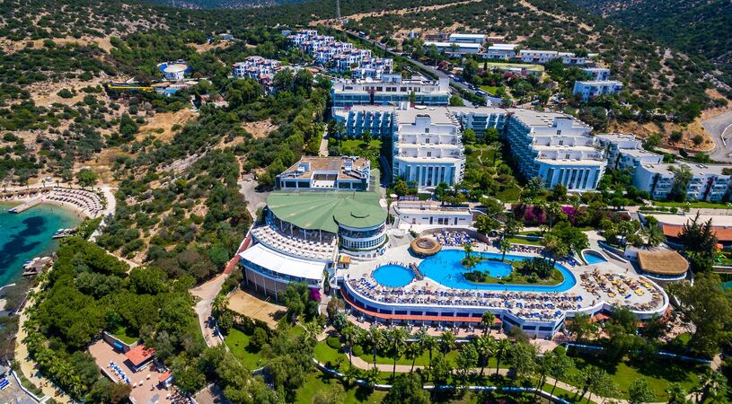Bodrum Holiday Resort & Spa