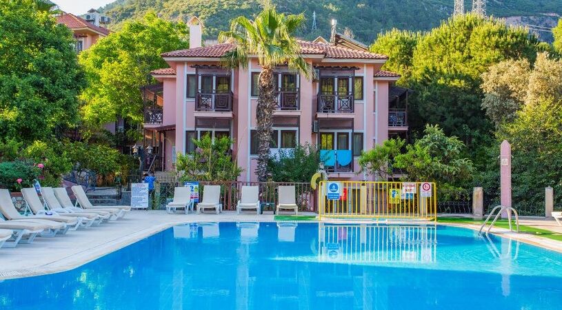 Pink Palace Hotel