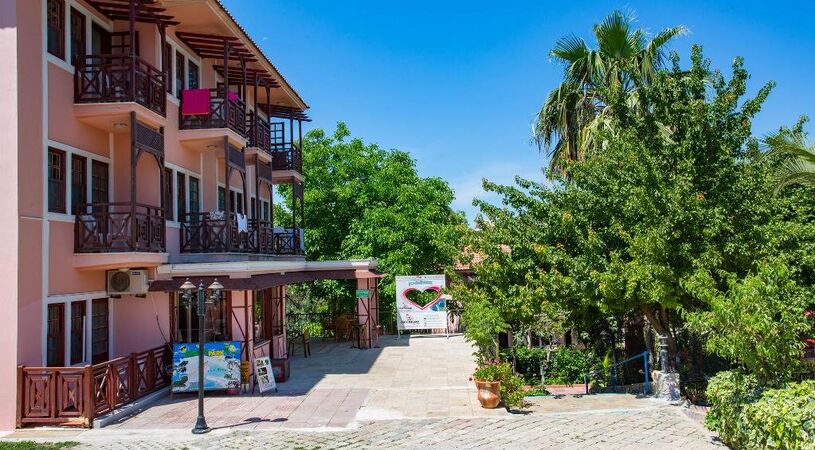 Pink Palace Hotel