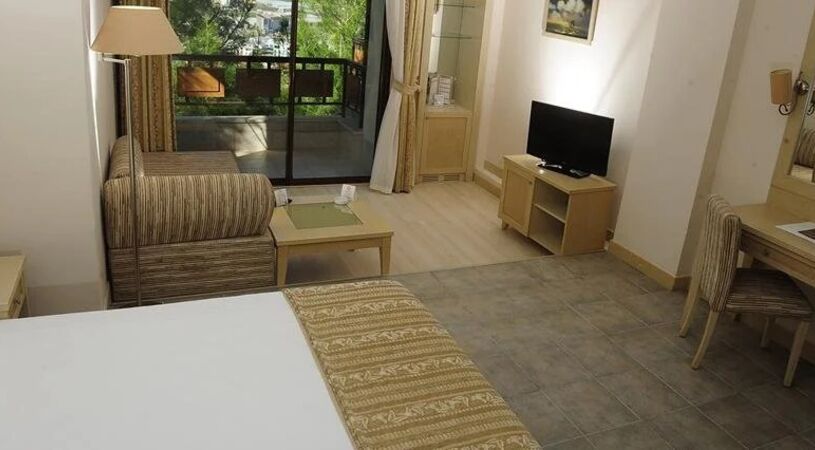 Utopia World Hotel