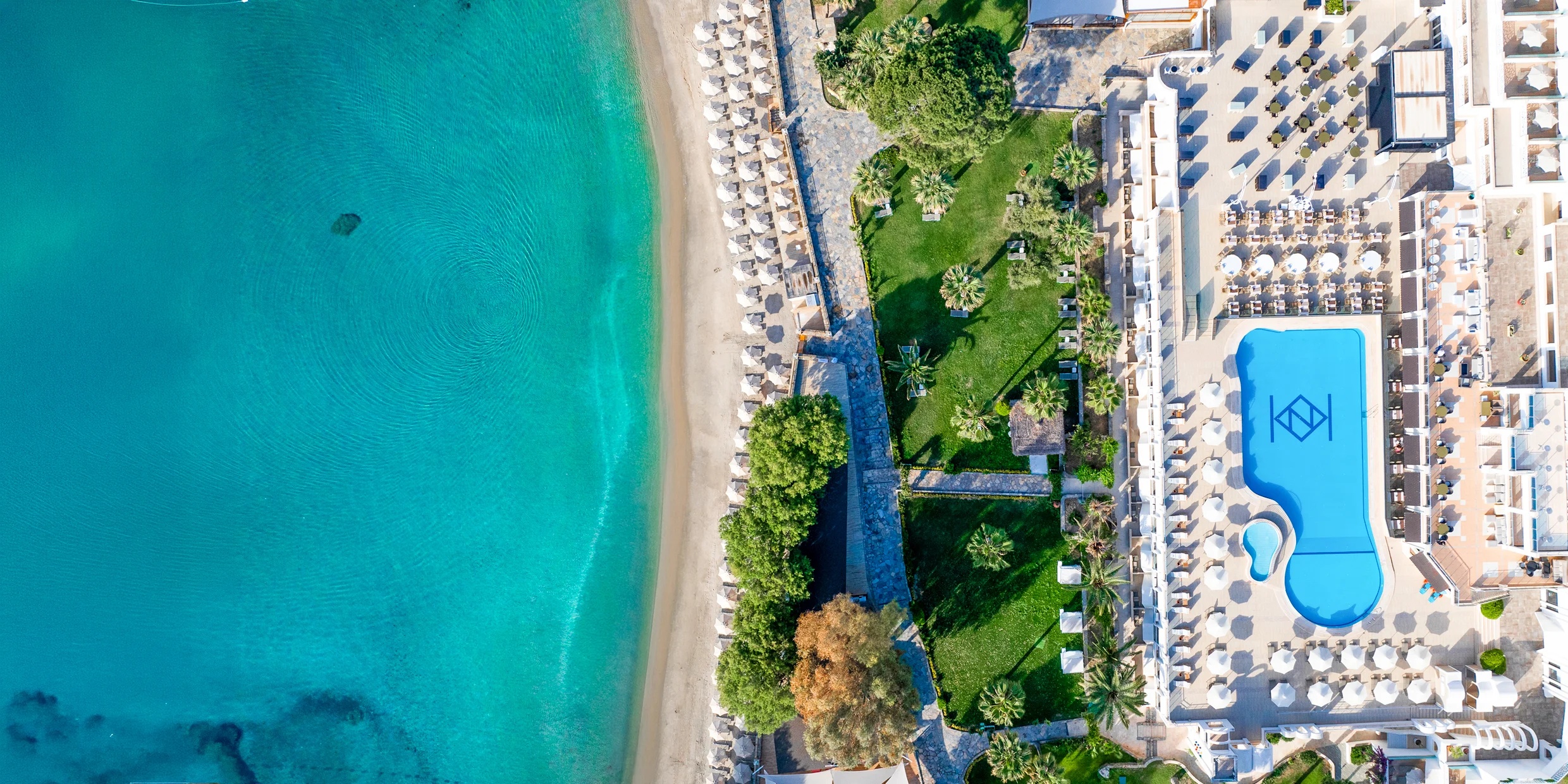 Azka Hotel