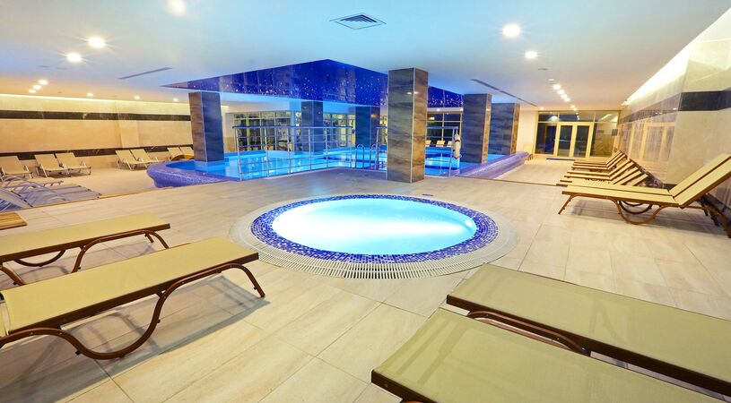 Heaven Beach Resort & Spa +16