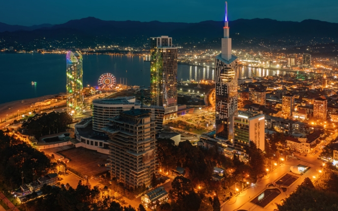 Uçaklı Tiflis & Batum Turu 2 Gece 3 Gün