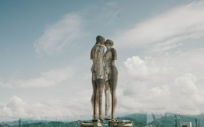 Sevgililer Günü Özel Uçaklı Gürcistan Turu ( Batum Uçuşlu )