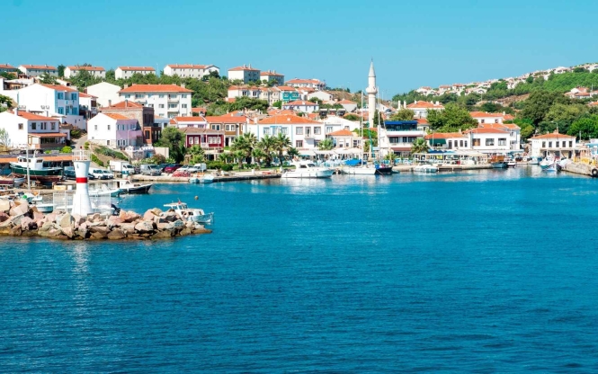 Bozcaada Assos Cunda Adası ve Ayvalık Tekne Turu 1 Gece Otel Konaklamalı