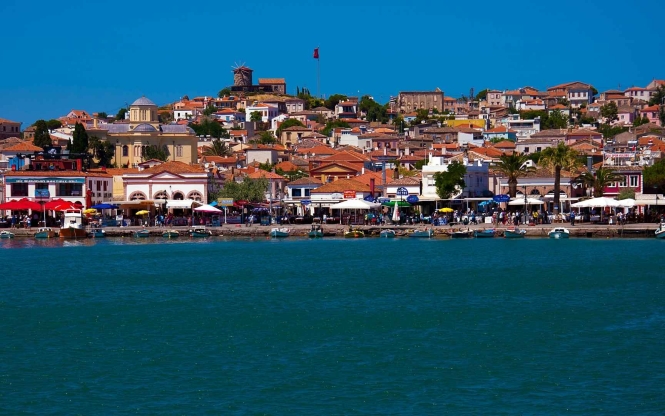 Bozcaada Assos Cunda Adası ve Ayvalık Tekne Turu 1 Gece Otel Konaklamalı