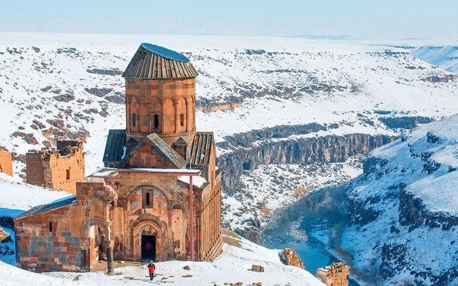 Uçaklı Rüya Gibi Gap ve Doğu Anadolu Turu (5 Gece Otel Konaklamalı)