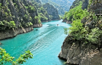 Kosovalı Büyük Balkanlar Turu Yılbaşı Özel THY ile Extra Turlar ve Akşam Yemekleri Dahil