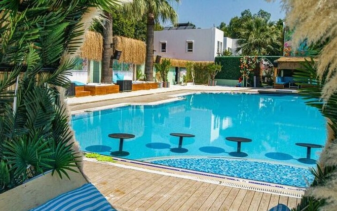 Regulus Gümbet Beach Hotel 4 Gece 5 Gün Bodrum 