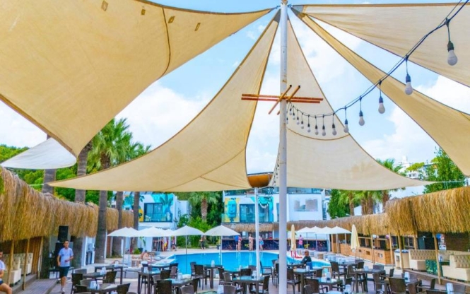 Leo Beach Resort +16 / 4 Gece 5 Gün