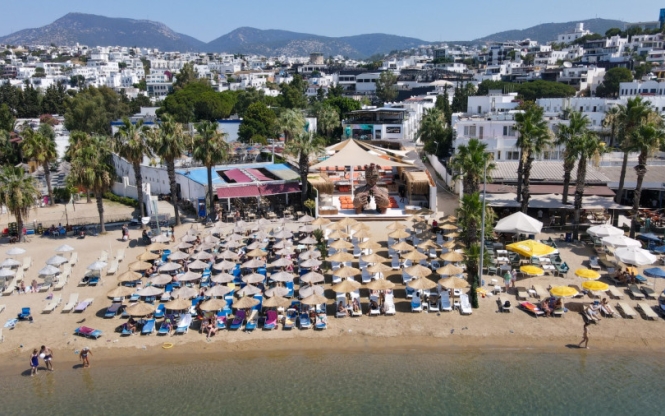 Leo Beach Resort +16 / 4 Gece 5 Gün