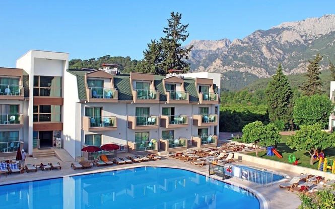 Omorfi Garden Resort Hotel 4 Gece 5 Gün