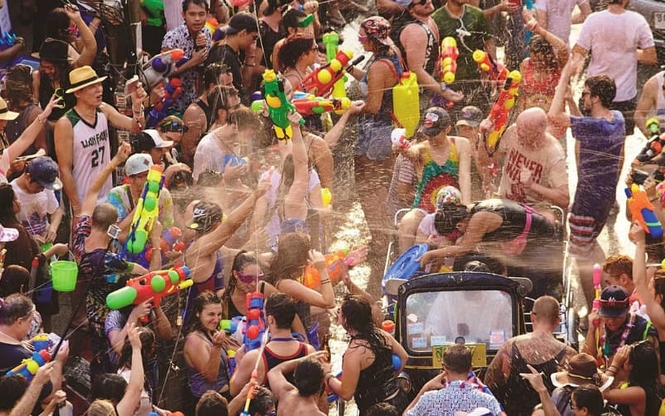 Songkran Festivali Phuket Turu